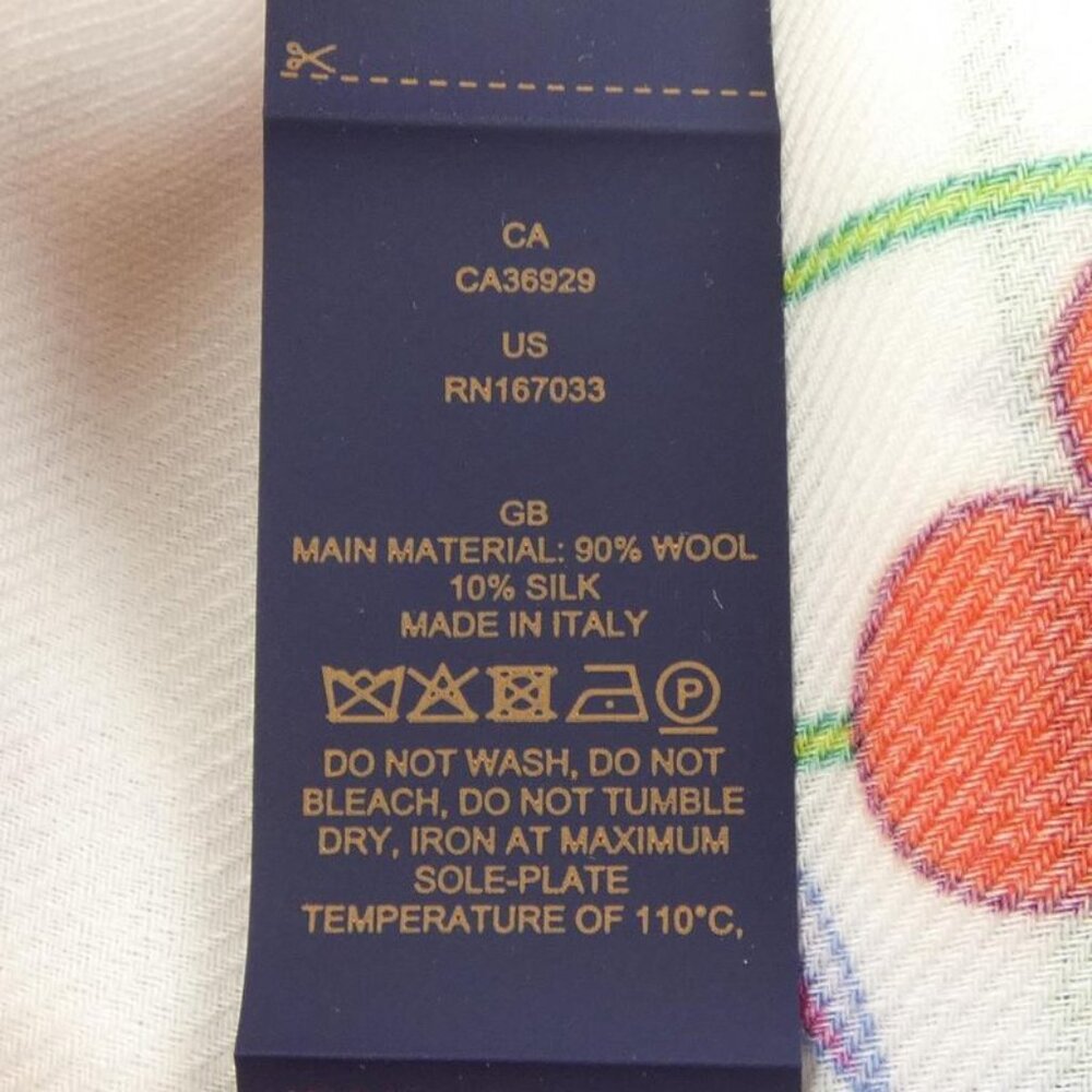 Louis Vuitton Murakami Shawl White - Picture 3 of 4